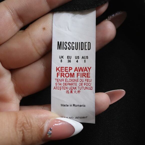 Missguided Black Cold Shoulder Ruffle Detail Blazer Sz 4 NWT - Picture 7 of 13